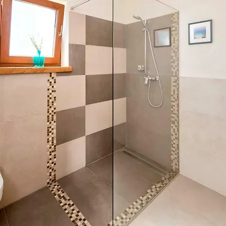 Luxury Galapagos فيلة