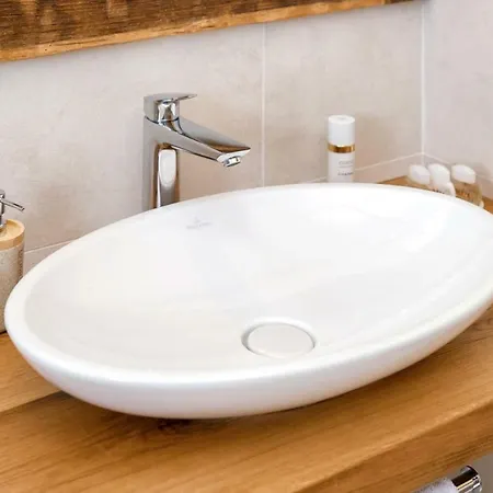 Luxury Galapagos فيلة هفار