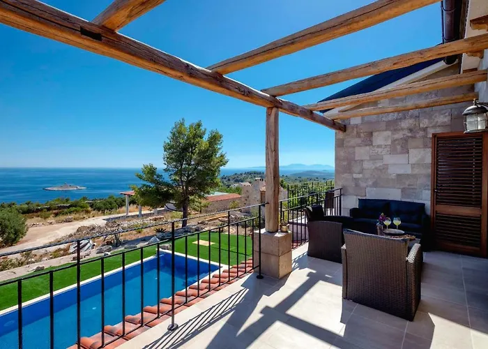 Luxury Galapagos Villa