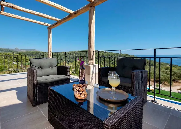 Luxury Galapagos Hvar Town