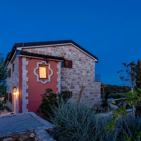 Luxury Galapagos Villa